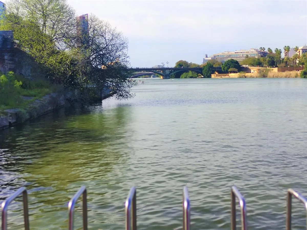 Vive Triana Apartment Seville